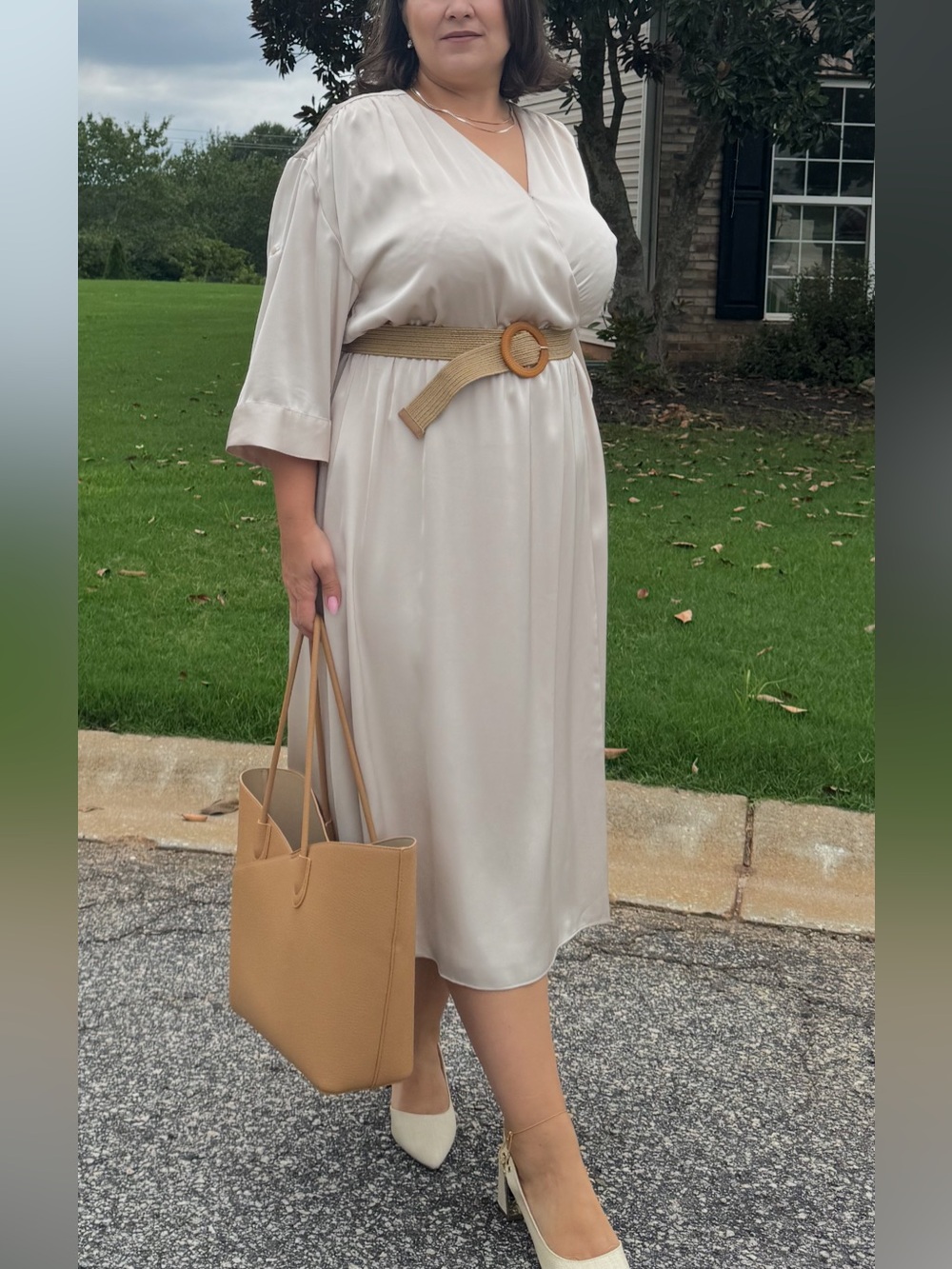 Nordstrom halogen Elegant Cream V-Neck Midi Dress with Belt xl